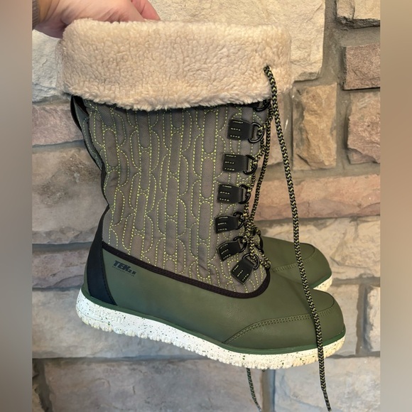 L.L. BEAN WOMEN’S TEK 2.5 TALL WINTER BOOTS, SZ 8 - Picture 5 of 8